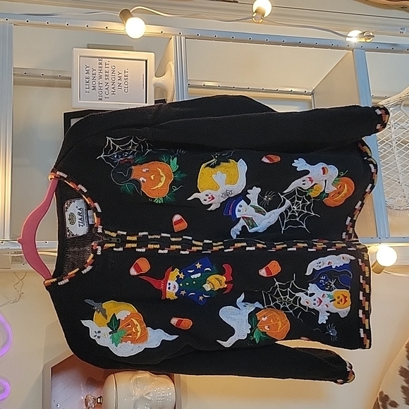 Unique vintage halloween sweater Clearance